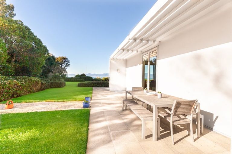 Photo of property in 76 Admirals Way, Ruby Bay, Mapua, 7173