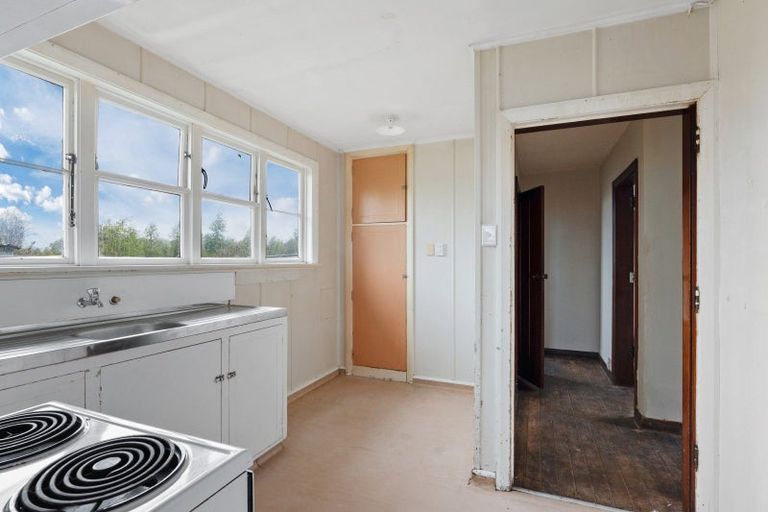 Photo of property in 9 Bray Street, Woolston, Christchurch, 8062