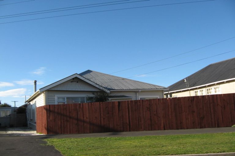 Photo of property in 91 Hargest Crescent, Saint Clair, Dunedin, 9012