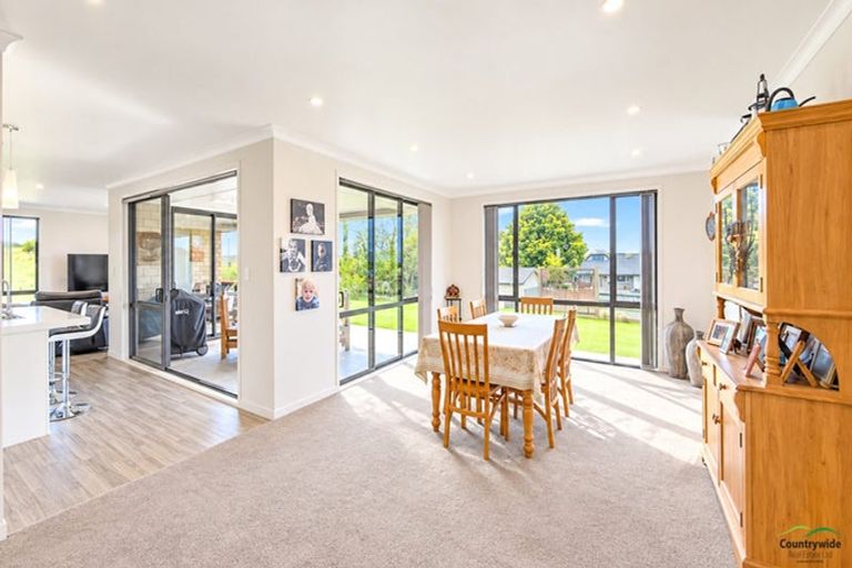 Photo of property in 34 Hillcrest Street, Tirau, 3410