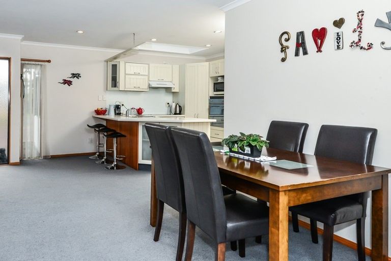 Photo of property in 5 Hampstead Way, Rototuna North, Hamilton, 3210