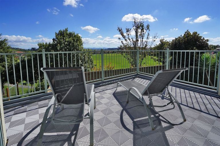 Photo of property in 11 Strata View, Western Heights, Hamilton, 3200