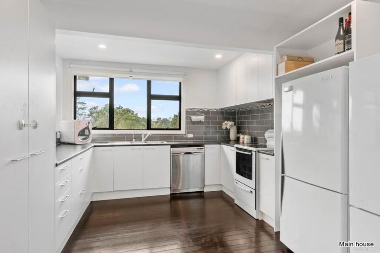 Photo of property in 1261 East Coast Road, Redvale, Albany, 0794