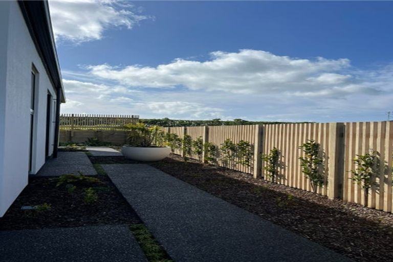 Photo of property in 13 Papawhero Drive, Bell Block, New Plymouth, 4312