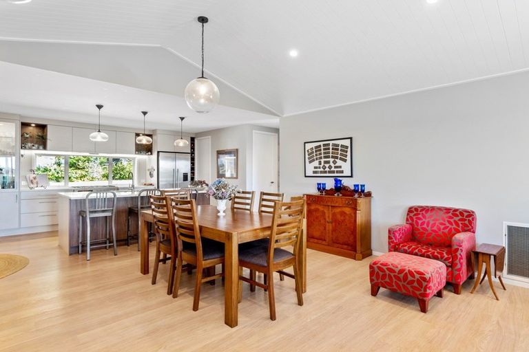 Photo of property in 33 Mervyn Place, Ohauiti, Tauranga, 3112