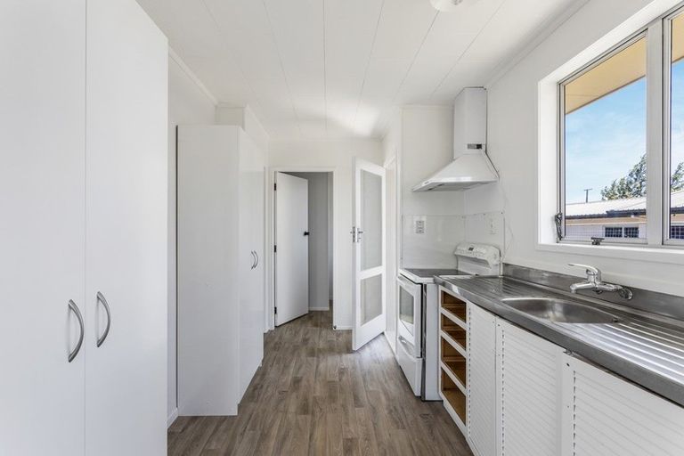 Photo of property in 8 Conifer Place, Te Puke, 3119