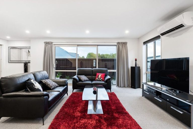 Photo of property in 74a Packe Street, Edgeware, Christchurch, 8013