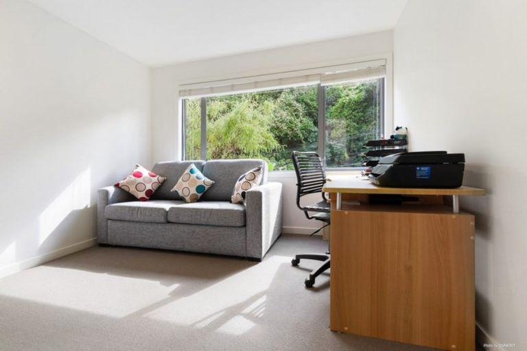 Photo of property in 35b Ngaio Road, Kelburn, Wellington, 6012