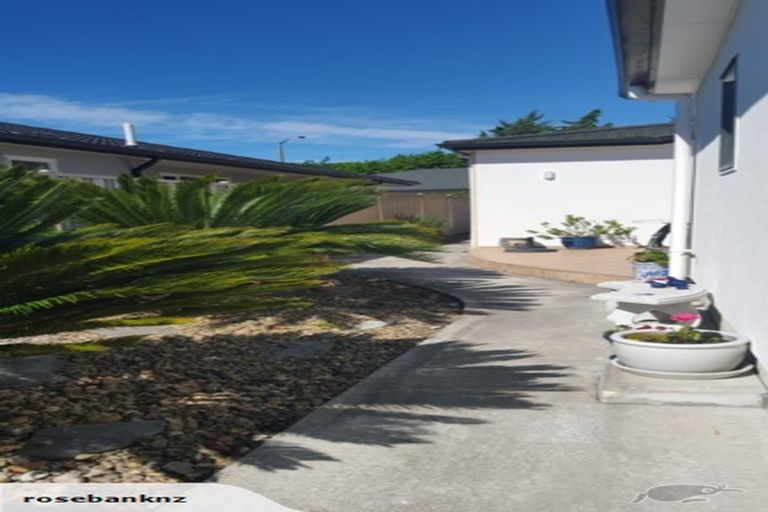 Photo of property in 102 York Avenue, Greenmeadows, Napier, 4112