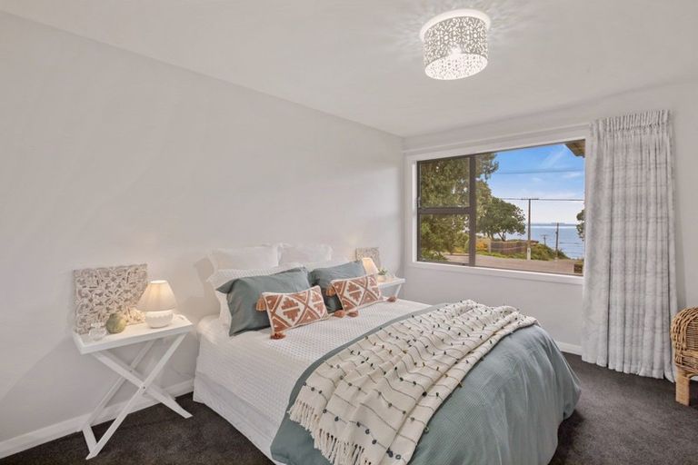 Photo of property in 212 Rosetta Road, Raumati South, Paraparaumu, 5032