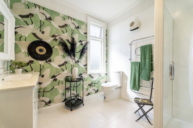 Photo of property in 12 Roslyn Terrace, West End, Timaru, 7910