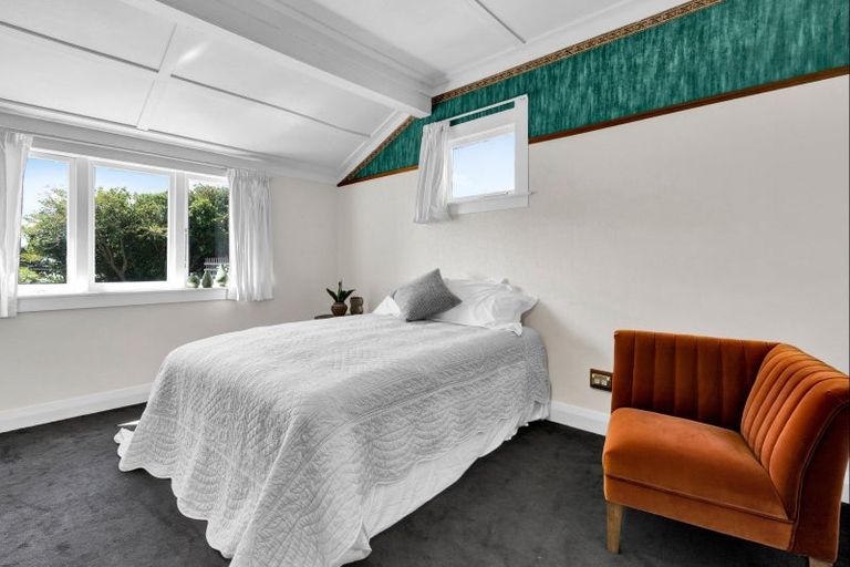 Photo of property in 68 Collins Street, Hawera, 4610