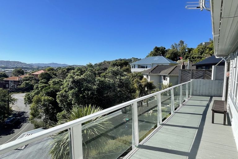 Photo of property in 28 Elphinstone Avenue, Strathmore Park, Wellington, 6022