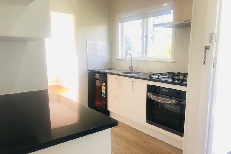 Photo of property in 80 Stottholm Road, Titirangi, Auckland, 0604