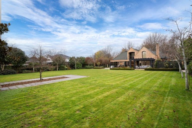 Photo of property in 60 Regent's Park Drive, Casebrook, Christchurch, 8051