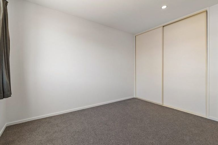 Photo of property in 139b Olliviers Road, Phillipstown, Christchurch, 8011