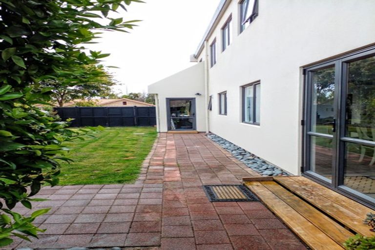 Photo of property in 47 Nielsen Gardens, Rototuna, Hamilton, 3210