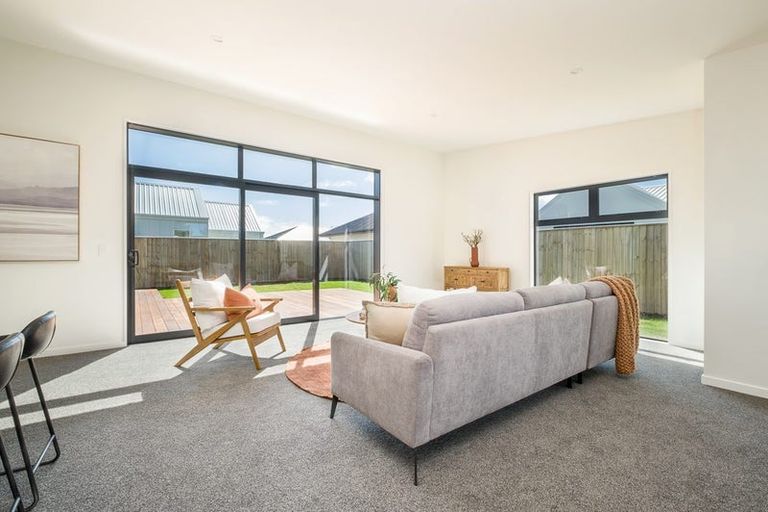 Photo of property in 11 Baker Estate Lane, Halswell, Christchurch, 8025