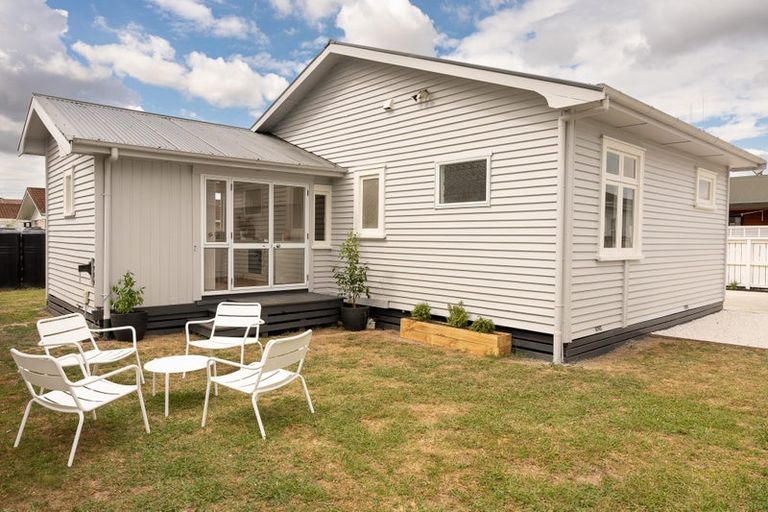 Photo of property in 12 Rata Street, Maeroa, Hamilton, 3200