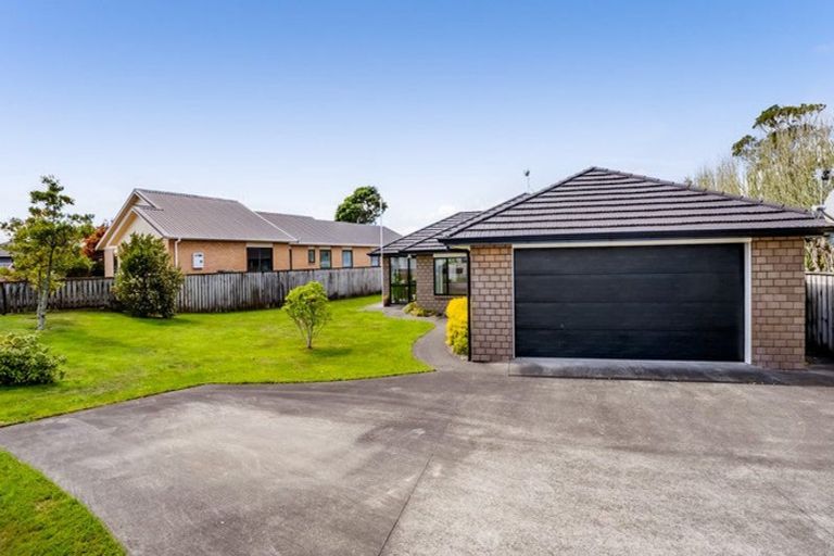 Photo of property in 6 Elizabeth Grove, Stratford, 4332