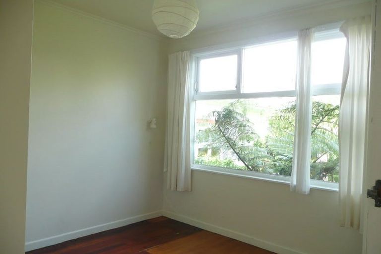 Photo of property in 12 Springfield Terrace, Kelburn, Wellington, 6012