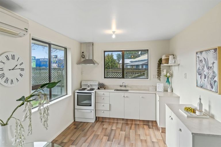 Photo of property in 1/281 Main South Road, Hornby, Christchurch, 8042