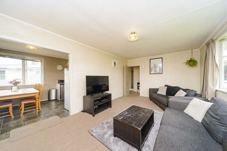 Photo of property in 128 Limbrick Street, Terrace End, Palmerston North, 4410