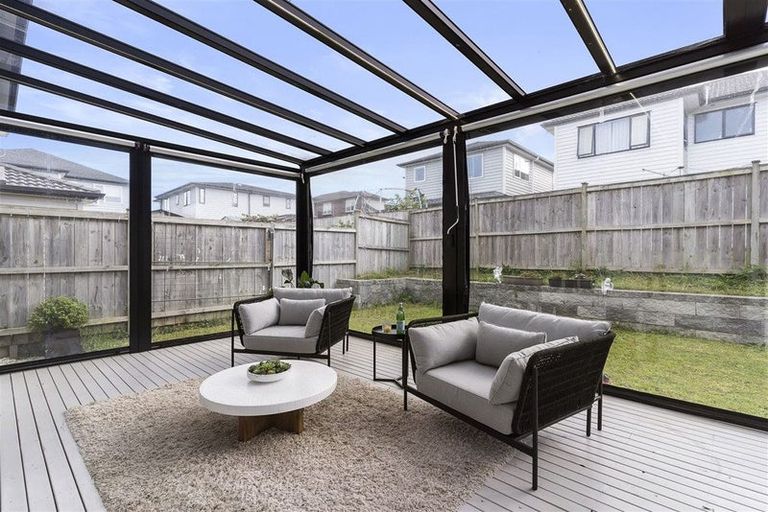 Photo of property in 7 Heavenly Way, Flat Bush, Auckland, 2019