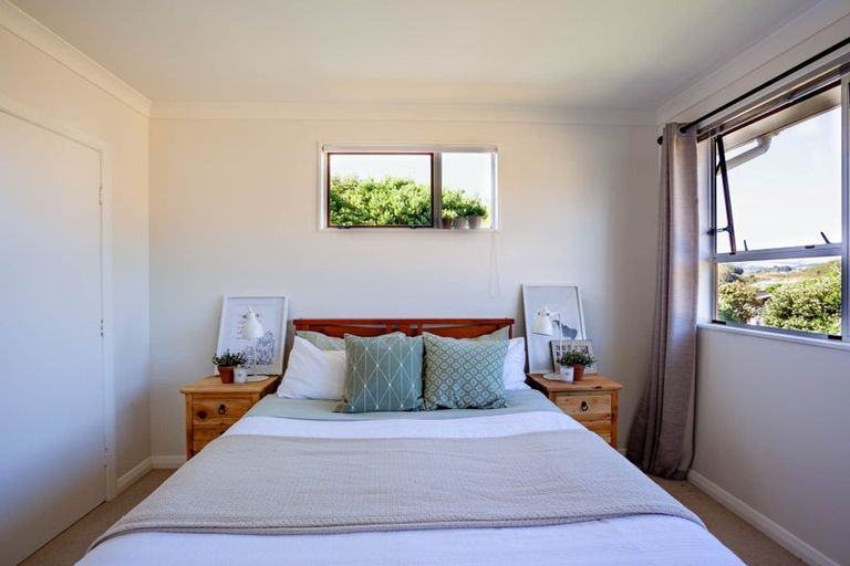 Photo of property in 113 Kahu Road, Paremata, Porirua, 5024