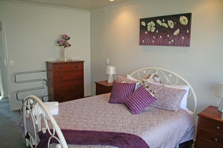 Photo of property in 3 Carpentras Way, Nukuhau, Taupo, 3330