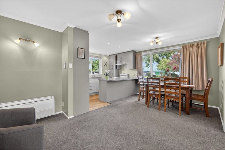 Photo of property in 208 Condell Avenue, Papanui, Christchurch, 8053