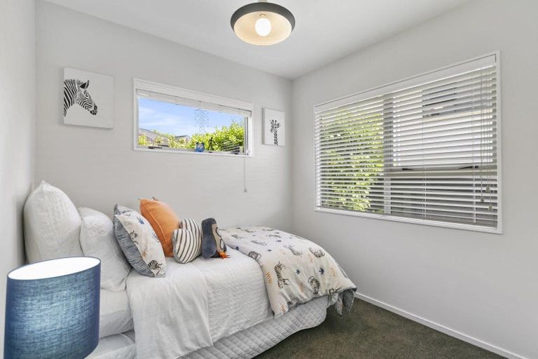 Photo of property in 74 Kentwood Drive, Woodridge, Wellington, 6037