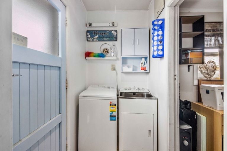 Photo of property in 12a Richill Street, Belfast, Christchurch, 8051