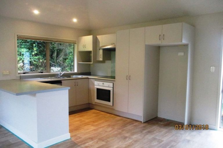 Photo of property in 19 Waitaki Street, Henderson, Auckland, 0612