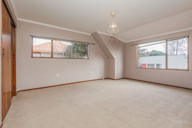 Photo of property in 15 Hardie Street, Hokowhitu, Palmerston North, 4410