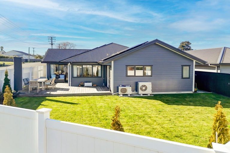 Photo of property in 32 Maxwell Avenue, Durie Hill, Whanganui, 4500
