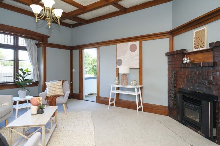 Photo of property in 25 Swinburn Street, Dannevirke, 4930