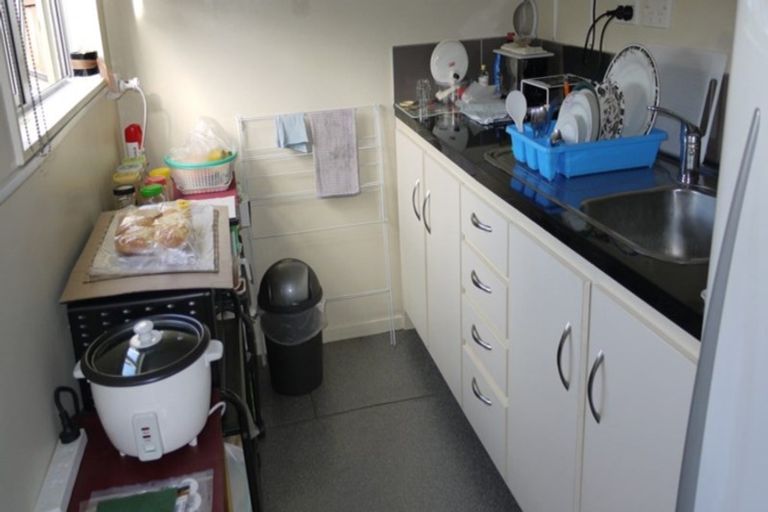 Photo of property in 5a Everingham Place, Sunnyhills, Auckland, 2010