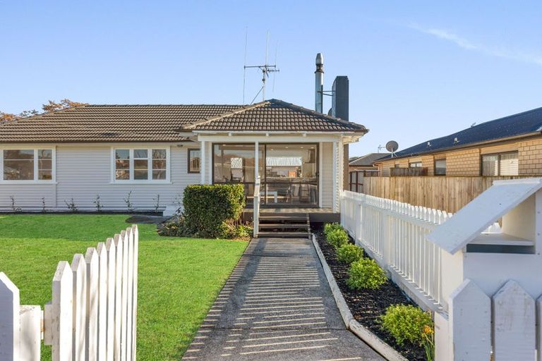 Photo of property in 16 Norman Street, Nawton, Hamilton, 3200