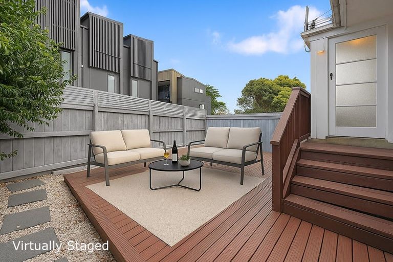 Photo of property in 1/56a Taharoto Road, Takapuna, Auckland, 0622