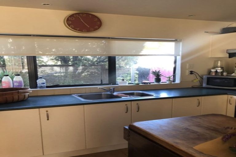 Photo of property in 1/8 Belmont Terrace, Milford, Auckland, 0620