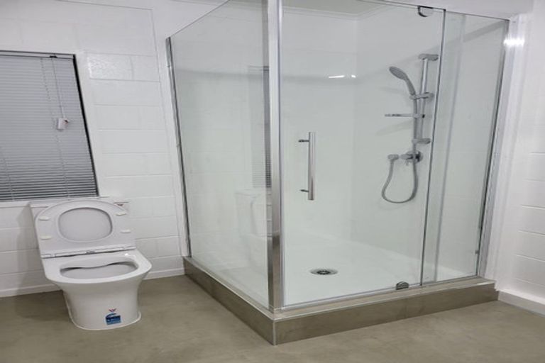 Photo of property in 349 Triangle Road, Massey, Auckland, 0614