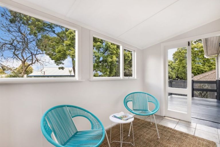 Photo of property in 9 Mack Place, Red Hill, Papakura, 2110