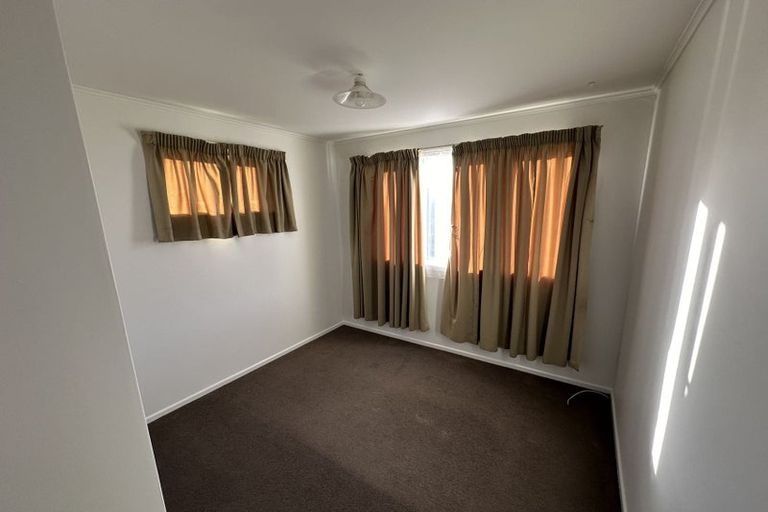 Photo of property in 26 Awatere Street, Clover Park, Auckland, 2023