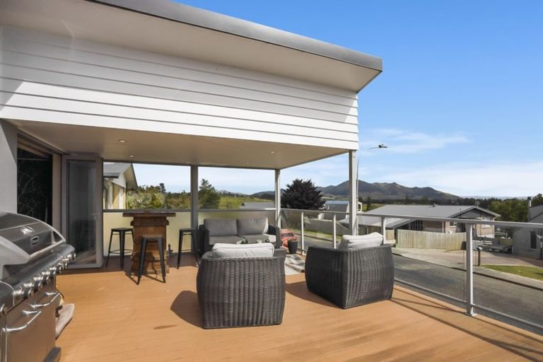 Photo of property in 3 Aotea Crescent, Gore, 9710