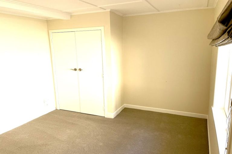 Photo of property in 96 Calliope Road, Stanley Point, Auckland, 0624