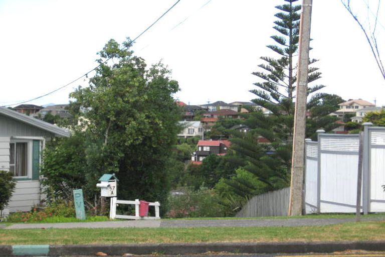 Photo of property in 1/57 Deep Creek Road, Waiake, Auckland, 0630