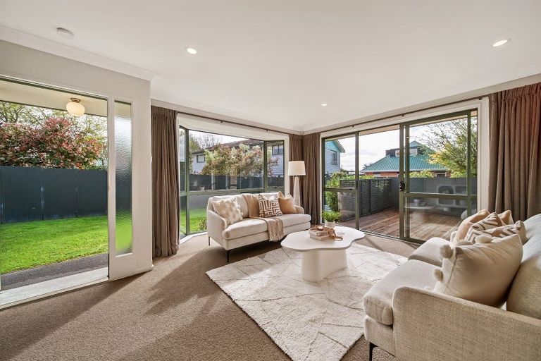 Photo of property in 14a Larch Place, Casebrook, Christchurch, 8051