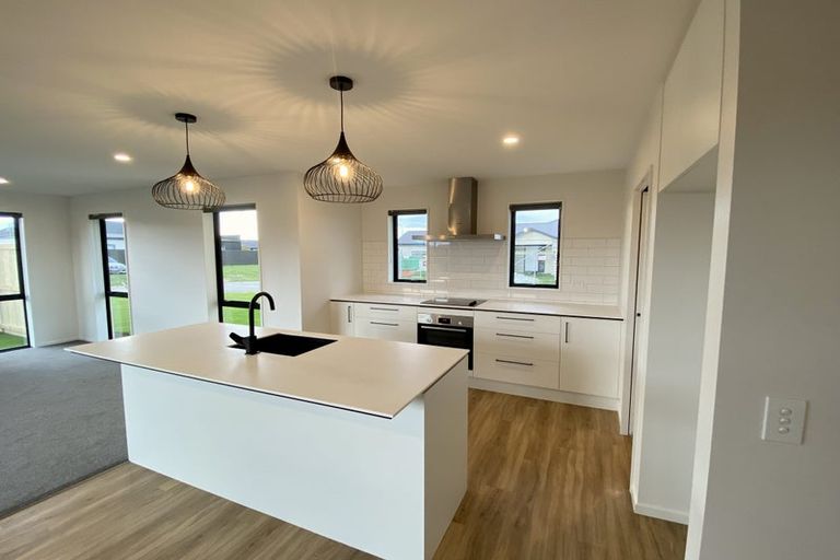 Photo of property in 4 Florey Lane, Rolleston, 7614