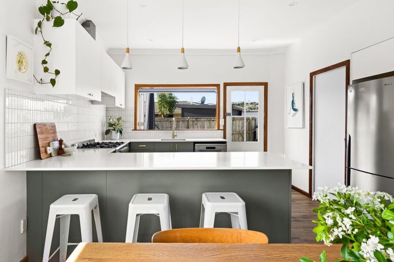 Photo of property in 49 Tom Parker Avenue, Marewa, Napier, 4110